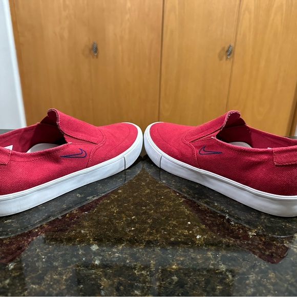 Nike~ SB Janoski Slip On’s ~ Like New! Men’s or Woman’s~ Size: US. 9 main image 12